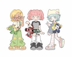 3girls adjusting_eyewear angol_mois baggy_pants black_shoes black_shorts blinking_inside_eyes blonde_hair blue_hair blush bracelet camouflage camouflage_skirt dress_shirt giroro glasses green_pants hair_ornament hand_on_eyewear heart hinata_natsumi ilovekongguksu jewelry keroro keroro_gunsou multiple_girls nishizawa_momoka number_print orange_shoes pants peach_hat_ornament pink_hair pink_shoes raglan_sleeves red-framed_eyewear red_star shirt shoes short_twintails shorts skirt skull_ornament smile star_(symbol) star_hair_ornament striped_clothes striped_thighhighs tamama tan thighhighs twintails v watch white_background winged_shoes wings yellow_star