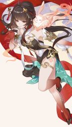 1girl absurdres blunt_bangs breasts brown_eyes brown_hair cleavage cleavage_cutout clothing_cutout colored_extremities diamond-shaped_pupils diamond_(shape) floating_hair fuyuan_(honkai:_star_rail) hair_spread_out highres honkai:_star_rail honkai_(series) lingsha_(honkai:_star_rail) long_hair medium_breasts navel navel_cutout pointy_ears red_feet red_hands scales shiyisameen side_cutout simple_background symbol-shaped_pupils