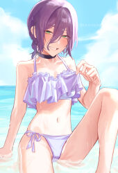1girl absurdres bikini black_choker blue_sky blush chainsaw_man choker cloud cloudy_sky day green_eyes grenade_pin grin hair_between_eyes highres navel ocean outdoors purple_bikini purple_hair reze_(chainsaw_man) sky smile solo swimsuit tare_negima teeth water wet wet_hair