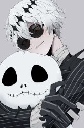 1boy bat_wings black_jacket character_doll closed_mouth collared_shirt commentary_request disney doll eyes_visible_through_eyewear frilled_sleeves frills hair_between_eyes highres iota_1600 jack_skellington jacket long_sleeves male_focus ringed_eyes round_eyewear shirt short_hair skully_j._graves smile solo striped_clothes suit_jacket the_nightmare_before_christmas twisted_wonderland upper_body vertical-striped_clothes white_hair white_shirt wings
