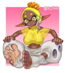 artist_name blonde_hair breasts closed_mouth dark-skinned_female dark_skin feet foreshortening frye_(splatoon) full_body gradient_background hands_on_own_knees large_breasts midriff nail_polish navel nintendo paid_reward_available pants pink_background pointy_ears purple_nails shirt sitting sleeveless sleeveless_shirt smile soles splatoon_(series) star-shaped_pupils star_(symbol) stirrup_footwear symbol-shaped_pupils tentacle_hair toeless_legwear toenail_polish toenails toes tsukimaru_(ls_99ml) white_pants yellow_eyes yellow_shirt