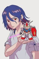 1boy blue_hair colored_inner_hair commentary energy_sword gundam gundam_gquuuuuux gunpla highres holding holding_toy lower_eyelashes_only male_focus mizumura_yuya mobile_suit model_kit multicolored_hair purple_hair red_eyes rx-78-2_gundam sd_gundam shield shirt short_hair shuji_ito simple_background solo sword toy two-tone_hair upper_body weapon white_background white_shirt
