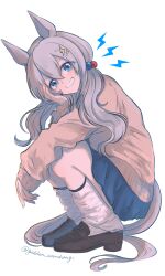 1girl animal_ears blue_eyes blue_skirt blush brown_cardigan cardigan commentary_request full_body grey_hair grin gyaru hair_bobbles hair_ornament highres horse_ears horse_girl horse_tail lightning_bolt lightning_bolt_hair_ornament lightning_bolt_symbol loafers long_hair looking_at_viewer loose_socks multicolored_hair_bobbles obaa-chan_(golden_retriever) shoes simple_background skirt smile socks solo tail tamamo_cross_(umamusume) teeth twintails twitter_username umamusume white_background white_socks