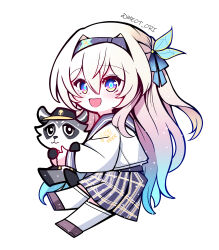 1girl 1other absurdres blue_hairband blue_sailor_collar blue_skirt blush brown_shoes chibi collared_shirt electronduck firefly_(honkai:_star_rail) firefly_(spring_missive)_(honkai:_star_rail) gradient_eyes green_pupils grey_hair hair_between_eyes hair_intakes hair_ornament hair_ribbon hairband highres honkai:_star_rail honkai_(series) long_hair multicolored_eyes open_mouth pleated_skirt ribbon sailor_collar shirt shoes simple_background skirt smile teeth thighhighs trailblazer_(honkai:_star_rail) twitter_username upper_teeth_only white_background white_shirt white_thighhighs