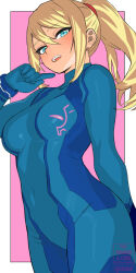 blonde_hair blue_bodysuit blue_eyes blush bodysuit breasts covered_navel highres looking_at_viewer medium_breasts metroid nintendo open_mouth ponytail red_ribbon ribbon samus_aran sidelocks skin_tight standing teeth upper_teeth_only xel4