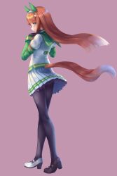 1girl absurdres animal_ears asymmetrical_footwear black_gloves black_shoes bow clothing_cutout commentary_request ear_covers from_behind full_body gloves green_bow green_eyes green_jacket green_skirt hair_bow highres horse_ears horse_girl horse_tail jacket juliet_sleeves lanse_dai_mao long_hair long_sleeves looking_at_viewer mary_janes mismatched_footwear pantyhose pink_background pleated_skirt puffy_sleeves red_hair shoes silence_suzuka_(umamusume) skirt solo standing tail tail_through_clothes umamusume white_shoes
