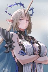 1girl absurdres bare_shoulders black_collar blonde_hair blue_eyes blue_hair breasts chucky_(chucky1000sun) collar colored_inner_hair commentary_request crown_of_thorns earrings fleurdelys_(wuthering_waves) floating_earrings highres horns jewelry large_breasts long_hair looking_at_viewer multicolored_hair necklace outstretched_crossed_arms parted_bangs parted_lips pointy_ears sidelocks signature single_horn solo tacet_mark_(wuthering_waves) upper_body very_long_hair wuthering_waves yellow_horns
