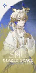 Rule 34 | 1girl, absurdres, ambience synesthesia, arknights, bare shoulders, blonde hair, blue hair, character name, chinese commentary, choker, closed mouth, colored extremities, commentary request, copyright name, dragon girl, dragon horns, dress, glint, grey hair, hair ornament, highres, horns, jewelry, long hair, long sleeves, multicolored hair, necklace, off shoulder, official alternate costume, pearl necklace, shu (arknights), shu (bingwenyuyou) (arknights), solo, very long hair, white dress, white hair, wide sleeves, yellow choker, yuan violeta