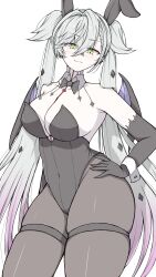 1girl absurdres animal_ears azuki_(ne_4zk) bare_shoulders black_hands black_leotard blush body_markings bow bowtie breasts cleavage colored_extremities covered_navel demon_girl demon_wings detached_collar fake_animal_ears fate/grand_order fate_(series) green_eyes grey_hair highres large_breasts leotard lilith_(fate) long_hair looking_at_viewer pantyhose playboy_bunny rabbit_ears simple_background smile solo thighs twintails white_background wings wrist_cuffs