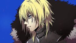1boy armor black_armor black_fur blonde_hair blue_background blue_eyes breastplate closed_mouth commentary_request dimitri_alexandre_blaiddyd dimitri_alexandre_blaiddyd_(timeskip) dirty dirty_face eyepatch fire_emblem fire_emblem:_three_houses frown hair_between_eyes looking_ahead male_focus medium_hair nintendo one_eye_covered profile roroichi sanpaku simple_background solo upper_body white_fur