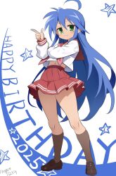 1girl :3 ahoge blue_hair blush green_eyes happy_birthday highres izumi_konata kneehighs loafers long_hair lucky_star midriff mole mole_under_eye nagare_(flow) navel neckerchief red_sailor_collar ribbon ryouou_school_uniform sailor_collar school_uniform serafuku shoes skirt smile socks solo
