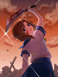 1girl absurdres arm_up blood blood_on_face bloody_weapon blue_eyes blue_sailor_collar blue_skirt chromatic_aberration cloud commentary_request highres higurashi_no_naku_koro_ni looking_back machete nata_(tool) neckerchief open_mouth orange_hair orange_sky ryuuguu_rena sailor_collar shirt signe_ture skirt sky smile solo twilight weapon white_shirt yellow_neckerchief