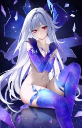 1girl breasts cleavage collarbone commentary covering_breasts covering_privates genshin_impact hair_between_eyes hair_ornament highres large_breasts long_hair looking_at_viewer navel nude parted_lips pr_ponnyan prosthesis red_eyes reflection sitting skirk_(genshin_impact) solo stomach very_long_hair white_hair