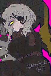 1girl bandage_over_one_eye bandaged_arm bandages black_shirt breasts conical_hat faust_(project_moon) grey_scarf hand_wraps hat heishou_pack-mao_branch_(identity)_(project_moon) highres limbus_company looking_at_viewer one_eye_covered pink_background project_moon rice_hat scarf shirt short_hair simple_background solo standing totemohotdesu upper_body white_hair yellow_eyes