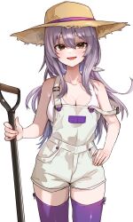 1girl absurdres alternate_costume bare_shoulders breasts brown_eyes cleavage collarbone commentary_request cowboy_shot goddess_of_victory:_nikke grey_hair hand_on_own_hip hat hat_ribbon highres holding holding_shovel kunimoto_rikuya large_breasts long_hair looking_at_viewer off_shoulder open_mouth overall_shorts overalls ribbon scarlet_(nikke) shovel simple_background solo straw_hat tank_top thighhighs white_background white_overalls