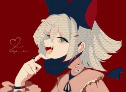 1girl artist_name bandaid bandaid_on_neck barbell_piercing bat_wings black_mask blonde_hair blue_bandaid blue_eyes bow bracelet detached_wings ear_piercing fangs hair_between_eyes hair_bow hair_ornament hairclip half-closed_eyes heart heart_hair_ornament heart_print highres industrial_piercing jewelry kagamine_rin looking_at_viewer mask mask_pull mouth_mask piercing pink_bandaid pink_shirt polka_dot polka_dot_hair print_bandaid red_background saliva sharp_teeth shirt signature skellychan solo teeth vampire vampire_(vocaloid) vocaloid wings