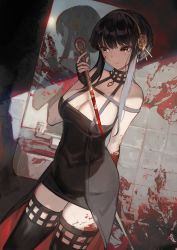 1girl arm_behind_back bare_shoulders black_dress black_gloves black_hair blood breasts commentary_request cowboy_shot dagger dress dutch_angle fingerless_gloves gloves hairband highres holding holding_dagger holding_knife holding_weapon indoors knife lack large_breasts long_hair mirror partial_commentary red_eyes reflection reverse_grip sidelocks sleeveless sleeveless_dress solo spy_x_family standing thighhighs thighs two-sided_dress two-sided_fabric weapon yor_briar