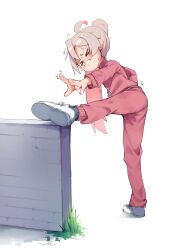 &gt;_&lt; 1girl absurdres blush clenched_teeth colored_inner_hair commentary commentary_typo english_commentary full_body genderswap genderswap_(mtf) grass grey_hair highres jacket long_hair long_sleeves multicolored_hair onii-chan_wa_oshimai! outdoors outstretched_arm outstretched_leg oyama_mahiro pants pink_hair ponytail red_jacket red_pants shoes simple_background sneakers solo standing standing_on_one_leg stretching teeth track_jacket track_suit trembling two-tone_hair user_zumh8847 very_long_hair white_background white_shoes wince