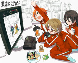 &gt;:d &gt;_&lt; 10s 3girls :d andy_bogard bag black_hair blush bowl brown_hair chips_(food) chopsticks closed_eyes controller fatal_fury fighting_game food game_console game_controller gamepad glass glasses gym_uniform haruken hoshizora_rin jacket kneeling koizumi_hanayo love_live! love_live!_school_idol_project minami_kotori multiple_girls no_shoes open_mouth orange_hair pants playing_games playstation_2 potato_chips purple_eyes red_eyes rice sega_master_system sega_mega_drive short_hair sitting smile socks sweatdrop terry_bogard tokyo_encounter tojo_nozomi track_jacket track_pants track_suit translation_request twintails v-shaped_eyebrows video_game yazawa_nico