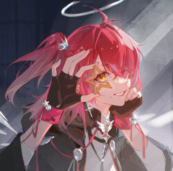 1girl arknights brown_gloves chinese_commentary commentary_request exusiai_(arknights) exusiai_the_new_covenant_(arknights) fingerless_gloves gloves grin hair_over_one_eye halo head_rest highres holding holding_star light_particles long_sleeves looking_at_viewer medium_hair red_hair smile solo star_(symbol) thewintermarket traditional_halo upper_body white_halo