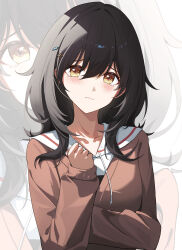 1girl absurdres arm_up black_hair blush cardigan closed_mouth commentary_request frown hair_ornament hairpin hibi_wa_sugiredo_meshi_umashi highres hood hoodie jiangchuan_ling_yu_nai kawai_mako long_hair looking_at_viewer multiple_hair_clips multiple_hairpins pink_cardigan solo tearing_up upper_body white_hoodie yellow_eyes