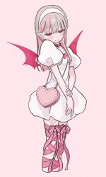 1girl alternate_costume bag brown_hair buckle choker closed_mouth colored_inner_hair cropped_legs demon_wings dress earrings hairband half-closed_eyes hashtag-only_commentary heart heart-shaped_bag heart-shaped_buckle heart_necklace highres jewelry leg_ribbon long_hair looking_down makaino_ririmu multicolored_hair necklace nijisanji pink_background pink_eyes pink_hair pink_ribbon pointy_ears potepote_lp puffy_short_sleeves puffy_sleeves ribbon short_sleeves shoulder_bag simple_background solo standing stud_earrings two-tone_hair virtual_youtuber white_dress wings