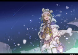1girl :d atelier_(series) atelier_firis belt_pouch blue_background breath brown_hair capelet commentary_request cowboy_shot firis_mistlud firis_mistlud_(snow_bright) fur-trimmed_capelet fur_trim green_eyes hat lamp letterboxed long_hair long_sleeves mittens night night_sky official_alternate_costume open_mouth outdoors pleated_skirt pouch purple_capelet purple_skirt shooting_star skirt sky smile snow snowing solo standing star_(sky) translation_request winter_clothes yuugen