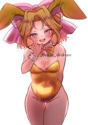 1girl arm_behind_back blonde_hair blue_eyes blush breasts cleavage covered_navel hair_ribbon half-closed_eyes highres iris_chateaubriand japanese_text legs leotard looking_at_viewer open_mouth playboy_bunny rabbit_ears ribbon sakura_taisen seductive_gaze seductive_smile sega short_hair small_breasts smile solo thick_thighs thighs translation_request whispering
