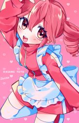 1girl apron arm_up blush character_name commentary_request drill_hair frilled_apron frills heart jacket jersey_maid kasane_teto long_sleeves looking_at_viewer maid open_mouth pink_background pink_eyes pink_hair shorts smile solo standing standing_on_one_leg thighhighs track_jacket twin_drills unconventional_maid utau yuusuke-kun