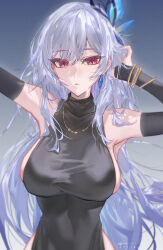 1girl armpits arms_up artist_name black_dress black_gloves bracelet breasts dress elbow_gloves evening_gown eyebrows_hidden_by_hair eyes_visible_through_hair facing_viewer feather_hair_ornament feathers genshin_impact gloves gold_bracelet gold_necklace hair_between_eyes hair_ornament highleg highleg_dress highres jewelry long_hair looking_at_viewer multicolored_hair necklace open_mouth playing_with_own_hair purple_hair red_eyes shalink sideboob skirk_(genshin_impact) sleeveless sleeveless_dress sleeveless_turtleneck sleeveless_turtleneck_dress solo standing streaked_hair turtleneck turtleneck_dress white_hair
