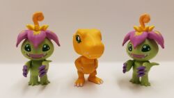 Rule 34 | agumon, digimon, digimon (creature), flower, palmon, petals, photo (medium), sharp teeth, tail, teeth