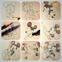 1boy 1girl bad_id bad_twitter_id disney flower fourth_wall gloves graphite_(medium) grin heart hetero kiss making-of mickey_mouse mickey_mouse_&amp;_friends minnie_mouse monochrome moov_(mb_52) pencil photo_(medium) smile solid_oval_eyes speech_bubble stitched teeth third-party_edit traditional_media unfinished