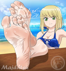 Rule 34 | 1girl, barefoot, beach, bikini, blonde hair, blue bikini, breasts, cleavage, day, feet, foot focus, foreshortening, green eyes, koi wa sekai seifuku no ato de, looking at viewer, magahara desumi, majdutsu, medium breasts, ocean, outdoors, short hair, sky, smile, soles, solo, swimsuit, toes
