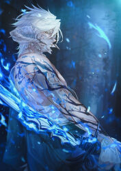1boy au_ra closed_mouth final_fantasy final_fantasy_xiv fire flaming_sword flaming_weapon forward_facing_horns hadanugi_dousa highres holding holding_sword holding_weapon horn_cover horn_ornament horns liz_gray looking_at_viewer male_focus midriff_sarashi monster_boy open_kimono reverse_grip samurai_(final_fantasy) sarashi solo sword warrior_of_light_(ff14) weapon white_hair yellow_eyes