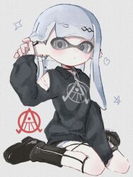 1girl black_boots black_sweater boots closed_mouth collared_sweater commentary_request ear_piercing full_body grey_eyes grey_hair heart inkling inkling_girl inkling_player_character long_hair looking_at_viewer nintendo piercing print_sweater sitting sleeves_past_wrists solo sparkle splatoon_(series) splatoon_3 star_(symbol) sweater tentacle_hair valet_sw wariza white_background