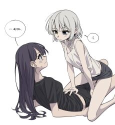 2girls :&lt; arm_support bang_dream! bang_dream!_it&#039;s_mygo!!!!! bare_arms bare_legs bare_shoulders barefoot black_hair black_shirt black_shorts blue_eyes blush breasts closed_mouth commentary_request ear_blush eye_contact girl_on_top grey_hair hand_on_another&#039;s_hip hand_on_another&#039;s_stomach heterochromia highres kaname_raana kneeling korean_commentary korean_text long_hair looking_at_another looking_down looking_up lying medium_breasts medium_hair midriff_peek multiple_girls neonfloyd on_back profile purple_eyes shiina_taki shirt short_shorts short_sleeves shorts simple_background speech_bubble sweatdrop tank_top translation_request white_background white_tank_top wide-eyed yellow_eyes yuri