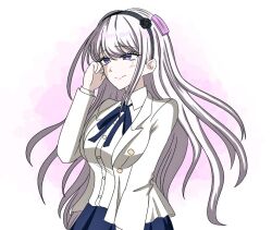 1girl black_hair blue_eyes blue_skirt female_focus gradient_background hairband hand_up kashimiya_karua long_hair pink_background pleated_skirt simple_background skirt solo standing the_hundred_line_-last_defense_academy- upper_body white_background white_hair