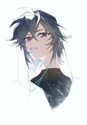 1boy ahoge aotu_world bishounen black_hair black_shirt chinese_commentary earphones hair_between_eyes highres hood hood_up hooded_jacket jacket looking_at_viewer male_focus parted_lips pointy_ears portrait purple_eyes ray_(aotu_world) refrainting shirt short_hair simple_background smile solo turtleneck upper_body white_background white_jacket