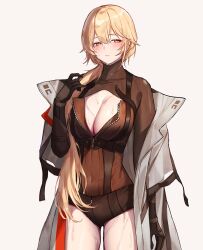 1girl 3_small_spiders blonde_hair blush breasts brown_jacket brown_shorts coat commentary_request covered_navel cowboy_shot girls&#039;_frontline girls&#039;_frontline_2:_exilium groza_(girls&#039;_frontline_2) highres jacket large_breasts long_hair looking_at_viewer off_shoulder open_clothes open_coat ots-14_(girls&#039;_frontline) short_shorts shorts smile solo white_coat yellow_eyes zipper