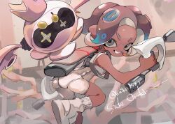 1girl agent_8_(splatoon) ass bent_over blue_hair bodysuit commentary copyright_name coral dark-skinned_female dark_skin drone gradient_hair grey_eyes grey_hair grin holding ink_tank_(splatoon) koike3582 light_blue_hair medium_hair multicolored_hair nintendo octoling octoling_girl octoling_player_character orange_hair order_dualies_(splatoon) pearl_(splatoon) pearl_drone_(splatoon) ribbed_socks smile socks splatoon_(series) splatoon_3 splatoon_3:_side_order suction_cups teeth tentacle_hair twitter_username v-shaped_eyebrows white_bodysuit white_footwear white_socks