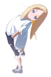 1girl adapted_costume blonde_hair blue_eyes bright_pupils capri_pants denim full_body grin hands_in_pockets hp45_301 jeans leaning_back long_hair looking_at_viewer mina_(pokemon) nintendo oversized_clothes oversized_shirt pants pokemon pokemon_sm ponytail shirt shoes smile sneakers solo t-shirt torn_clothes torn_jeans torn_pants