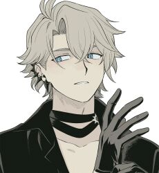 10waoka 1boy adjusting_clothes adjusting_gloves antenna_hair black_choker black_gloves black_shirt blue_eyes choker collared_shirt commentary_request earclip gloves half_gloves highres honkai:_star_rail honkai_(series) looking_to_the_side male_focus official_alternate_costume parted_bangs parted_lips pectoral_cleavage pectorals phainon_(fashion)_(honkai:_star_rail) phainon_(honkai:_star_rail) ponytail shirt short_hair simple_background solo upper_body white_background white_hair