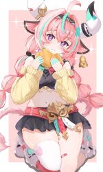 1girl absurdres ahoge animal_ears aqua_hair asymmetrical_legwear bare_shoulders belt black_skirt blush border braid bright_pupils burger commentary_request cow_ears cow_girl cow_horns cow_tail crop_top detached_sleeves eating food genshin_impact hair_between_eyes highres holding holding_burger holding_food horns long_hair looking_at_viewer low_twin_braids midriff moni_(moni7475) multicolored_hair navel outside_border pink_background pink_hair pink_tail purple_eyes red_belt single_thighhigh skirt solo sparkle streaked_hair tail thighhighs twin_braids varesa_(genshin_impact) very_long_hair white_border white_horns white_thighhighs yellow_sleeves