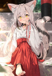 1girl :3 absurdres animal_ears barefoot black_choker black_hair blonde_hair choker emimeku fang fang_out fox_ears fox_girl fox_tail grey_hair hakama hakama_skirt highres japanese_clothes kosode long_hair long_sleeves looking_at_viewer miko multicolored_hair original red_hakama ribbon-trimmed_sleeves ribbon_trim sitting sitting_on_stairs skirt smile stairs tail tree_shade wide_sleeves yellow_eyes