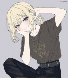 Rule 34 | 1girl, bang dream!, bang dream! it&#039;s mygo!!!!!, black pants, blonde hair, chinese commentary, closed mouth, commentary request, grey background, grey shirt, gugufinn306, hair between eyes, head rest, highres, looking at viewer, misumi uika, pants, purple eyes, shirt, short sleeves, sidelocks, simple background, solo, twitter username