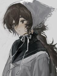1girl black_sailor_collar brown_eyes brown_hair closed_mouth grey_background hair_between_eyes komenomoku long_hair neck_ribbon original ribbon sailor_collar shirt simple_background solo upper_body white_ribbon white_shirt