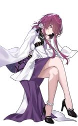 1girl bead_necklace beads black_gloves black_shirt black_shoes breasts closed_mouth commentary_request crossed_legs earrings full_body gloves hair_ornament half_gloves high_heels honkai:_star_rail honkai_(series) jacket jewelry kafka_(good_me)_(honkai:_star_rail) kafka_(honkai:_star_rail) large_breasts long_hair looking_at_viewer necklace official_alternate_costume purple_eyes purple_hair purple_skirt shirt shoes simple_background sitting skirt smile solo srpzk white_background white_jacket white_shirt