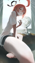 1girl absurdres ahoge alternate_costume black_halo blue_archive clothes_pull dolphin_shorts electric_fan halo highres huge_ahoge looking_at_viewer mole mole_under_eye neru_(blue_archive) not_forever2w pulling_own_clothes see-through_silhouette shirt shirt_pull short_hair short_shorts shorts sitting solo sweat toes white_shirt