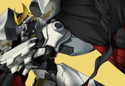 absurdres bad_tag cloak highres kurogane_no_linebarrel mecha no_humans robot science_fiction shimizu_eiichi solo yellow_background