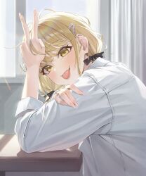 1girl absurdres black_bow blonde_hair bow commentary desk dress_shirt fang fingernails fujita_kotone gakuen_idolmaster hair_bow highres idolmaster indoors looking_at_viewer looking_to_the_side school_desk shirt skin_fang solo symbol-only_commentary tongue tongue_out um_111 upper_body v white_shirt yellow_eyes